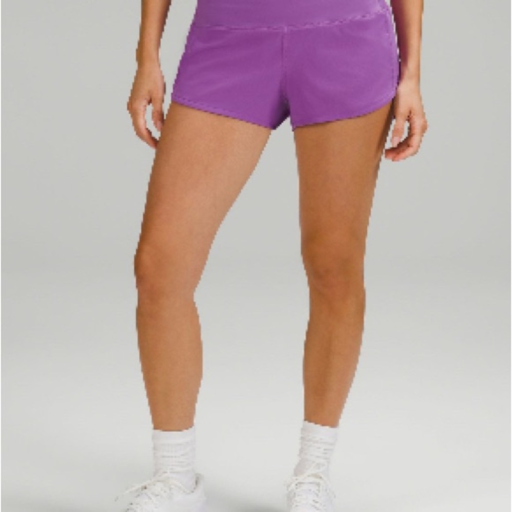 Women's lululemon Purple Shorts speed up low rise lined short 2.5 inch size 6